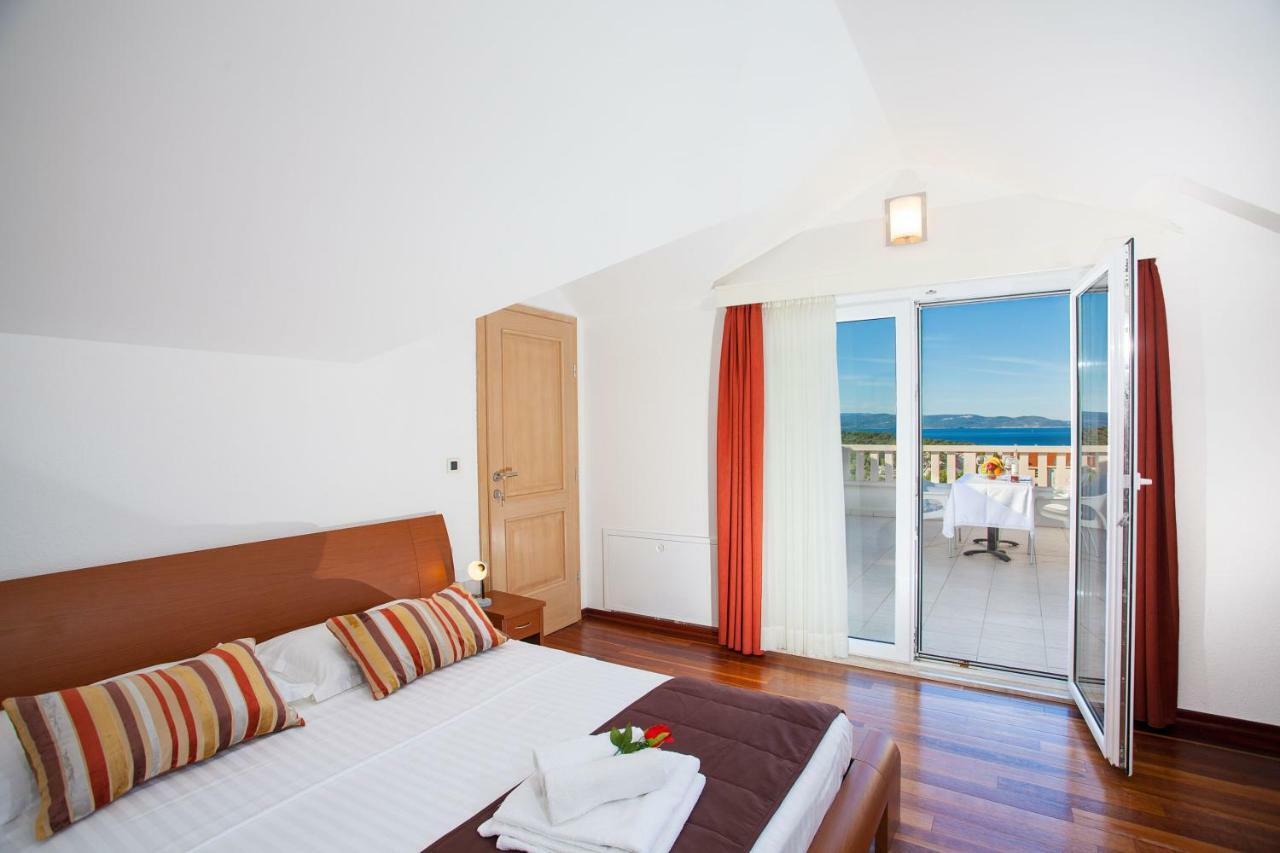 Villa Luce Mit Pool Makarska Exterior photo